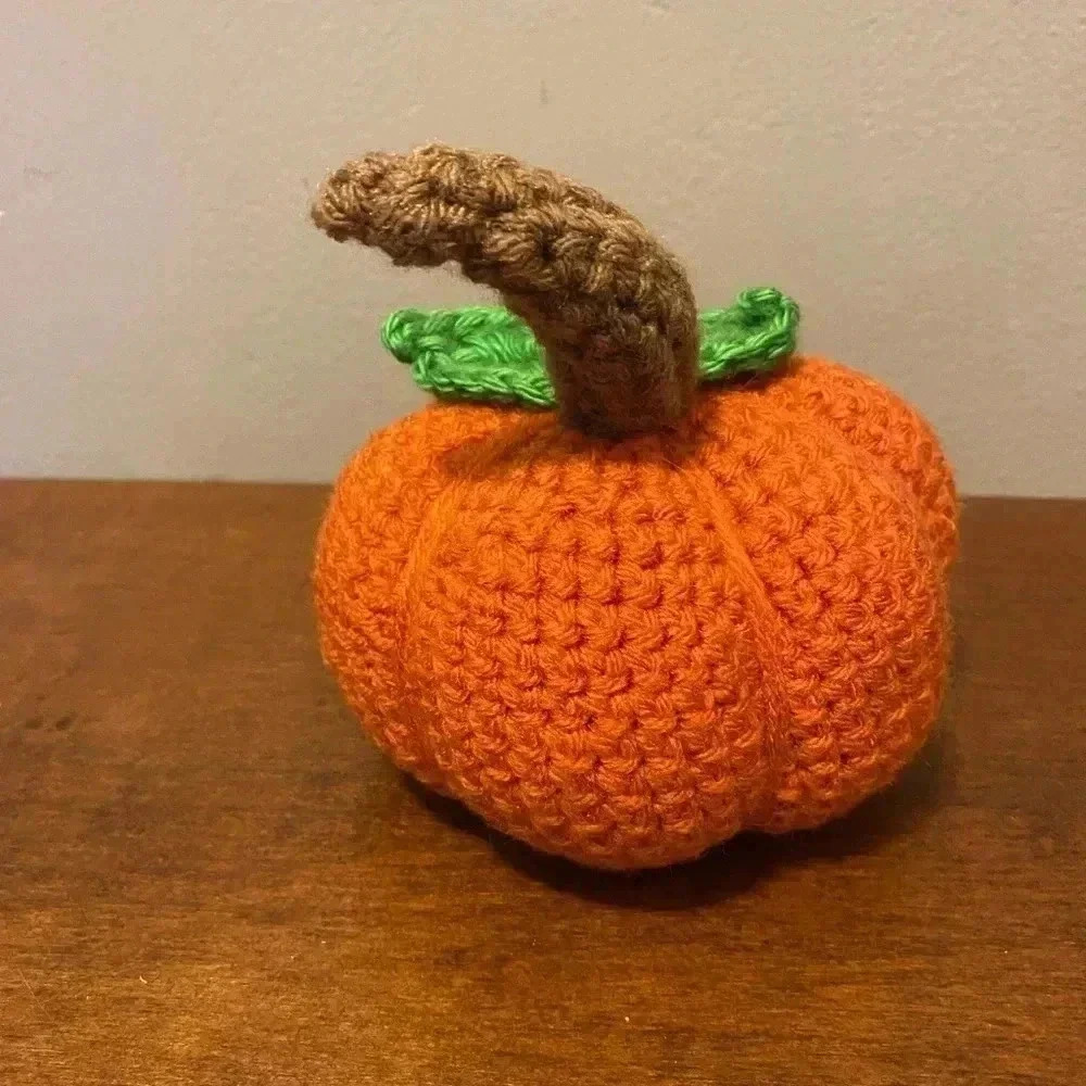 Crochet Fall Pumpkin decor - Picture 2 of 6